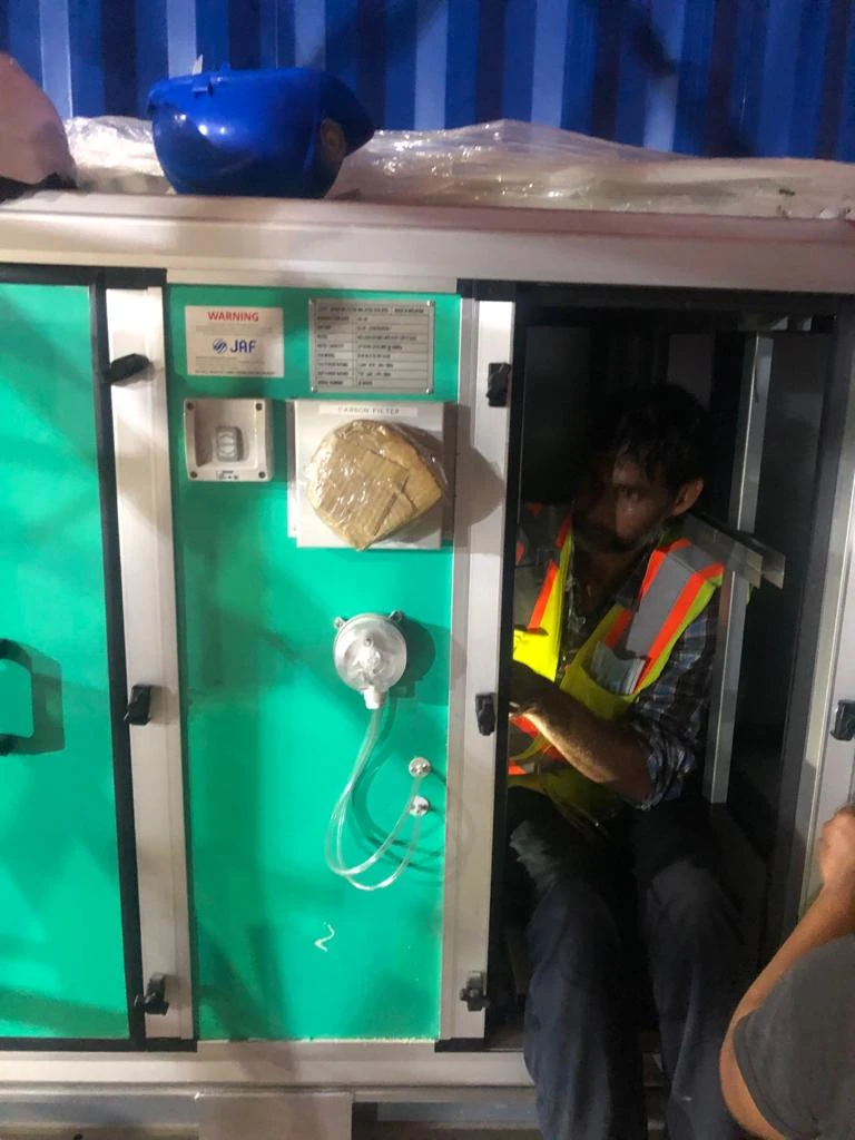 Maven's Differential Pressure Switch Installation - RAA 40K Stadium Project In Qatar AirmaidServiceRepair,AirmaidInQatar,Airmaid,FanCoilUnitInQatar,FanCoilUnit,AirHandlingUnitInQatar,AirHandlingUnit,AHUInQatar